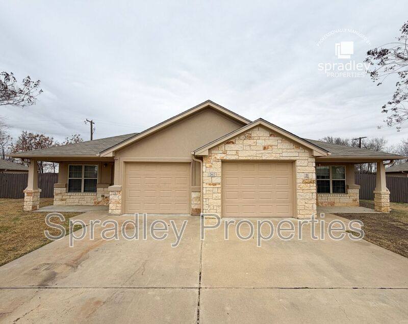 Apartment for rent at 4625A Teesh Dr, Temple, TX 76502
