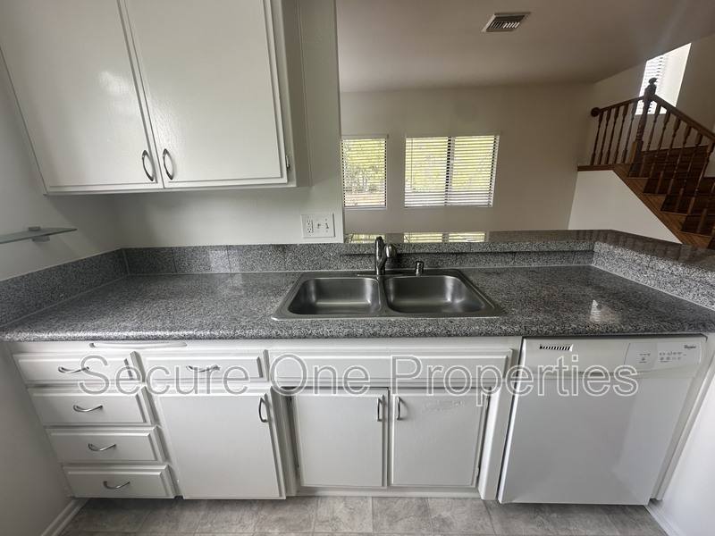 Condo for rent at 86 Maegan Place #5, Thousand Oaks, CA 91362