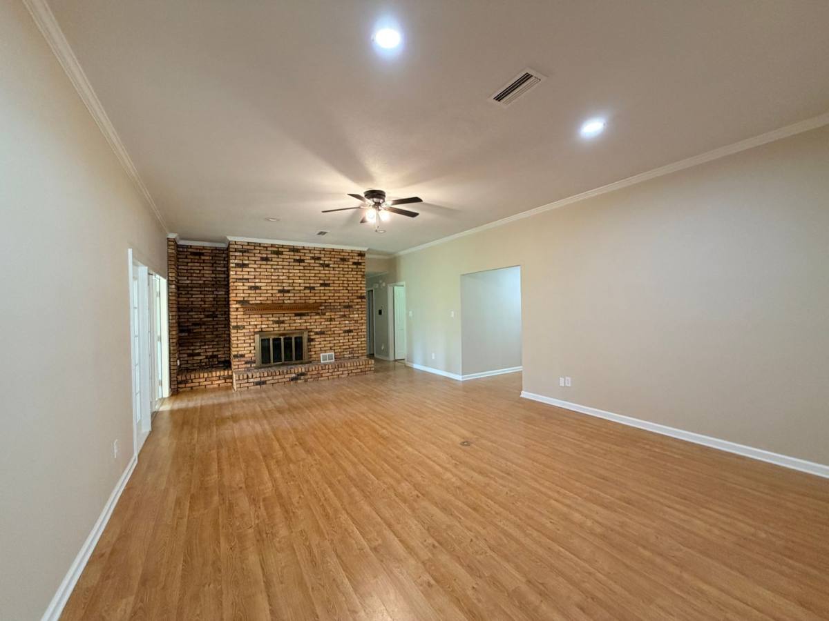 House for rent at 5047 Town N, Shreveport, LA 71107