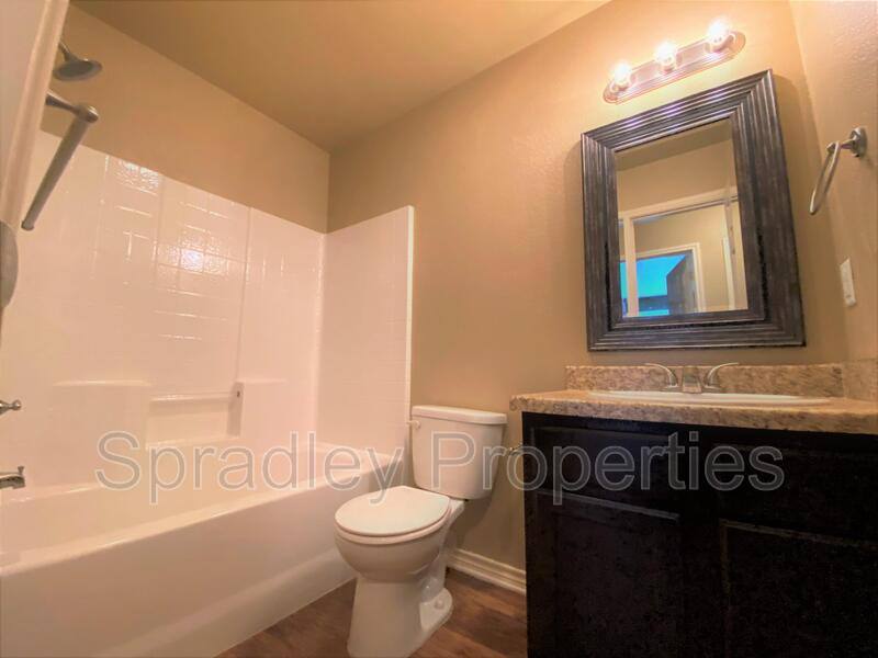 Apartment for rent at 1559 Brady Way, Belton, TX 76513