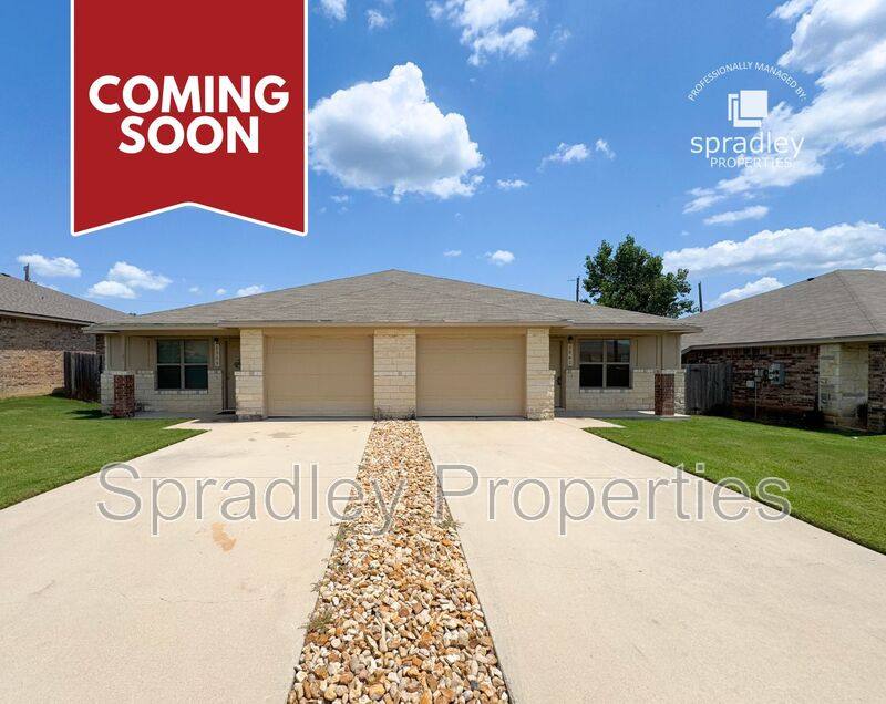 Apartment for rent at 1559 Brady Way, Belton, TX 76513