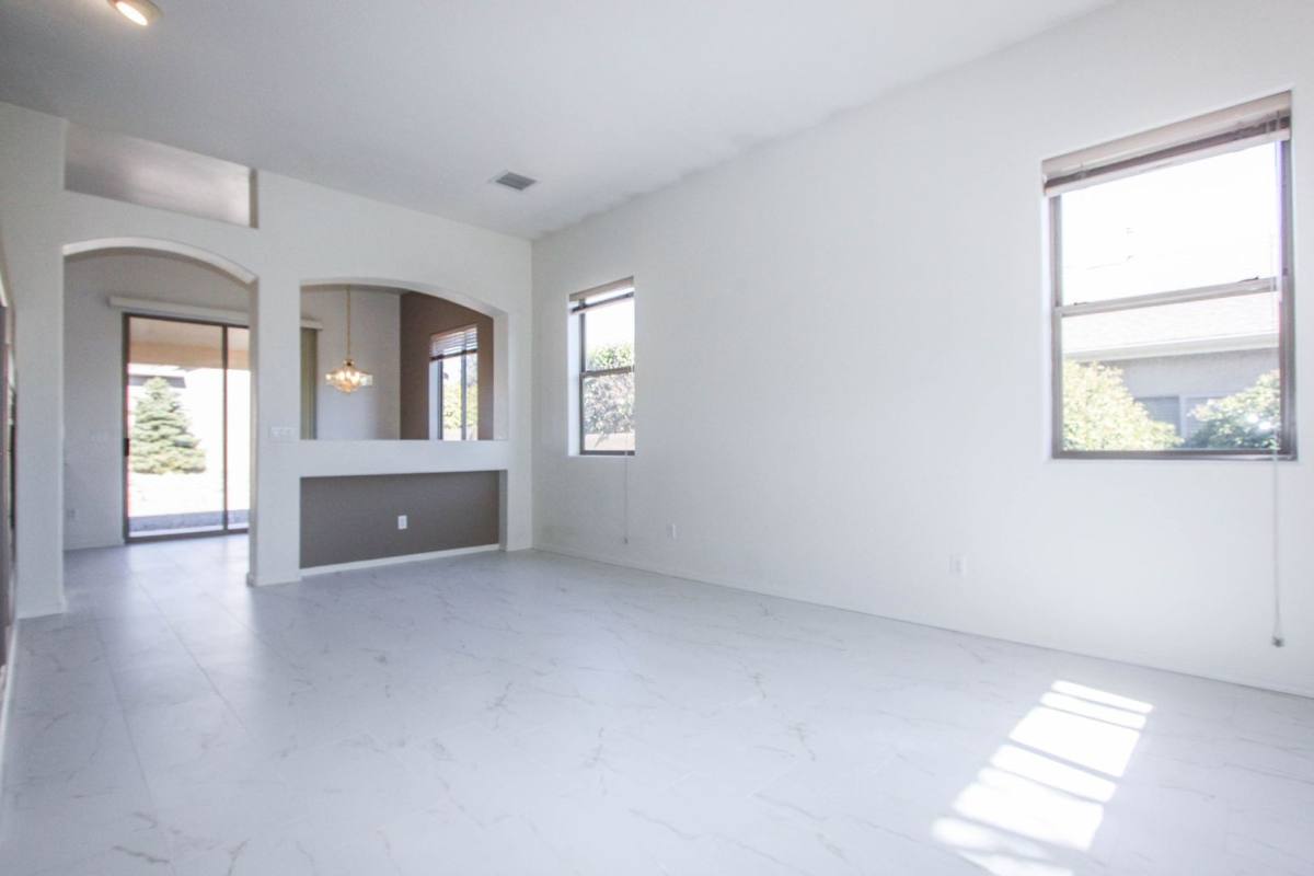 House for rent at 6910 E Yellowglen Dr, Prescott Valley, AZ 86314