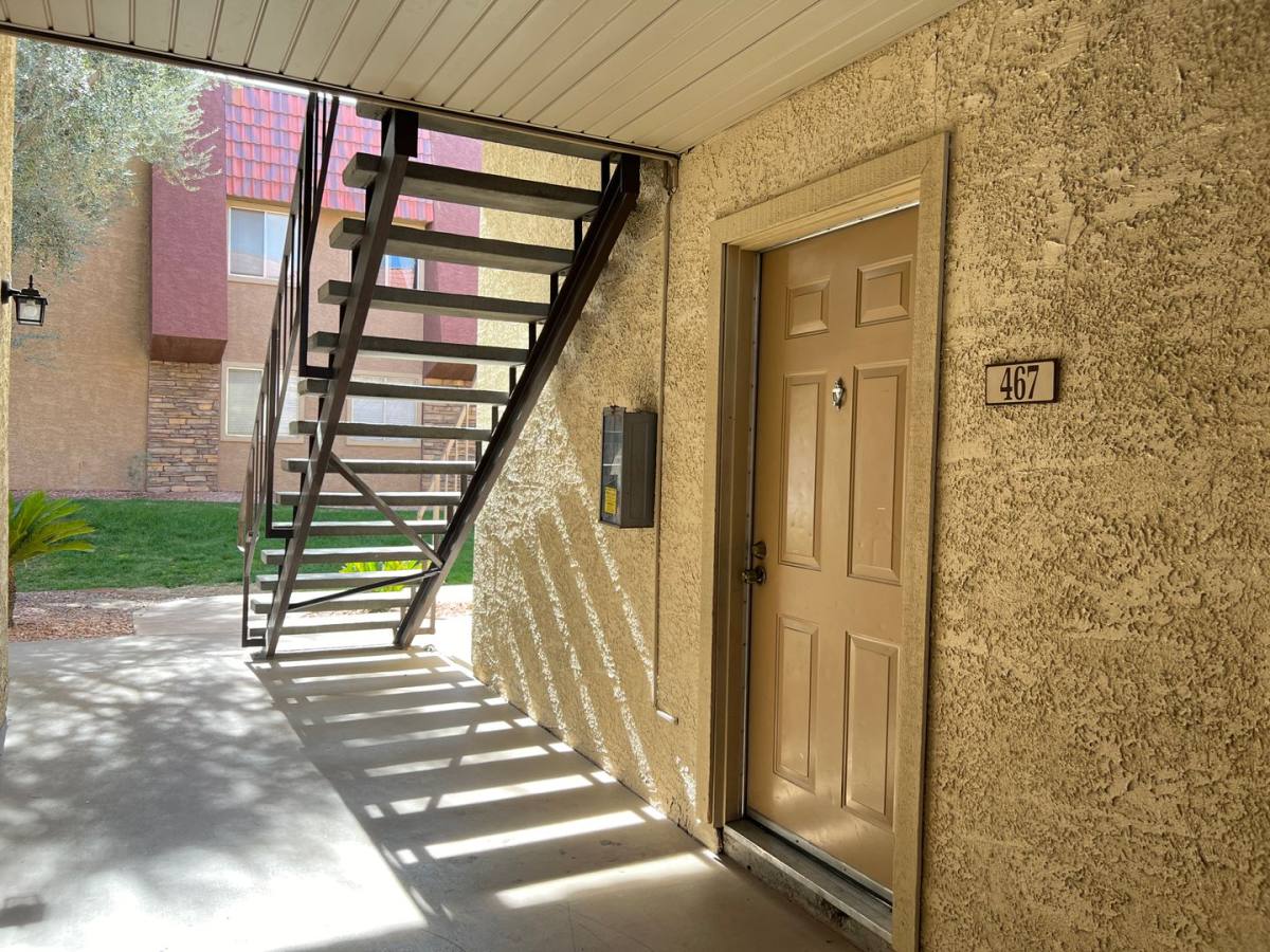 House for rent at 4960 Indian River Dr, Las Vegas, NV 89103