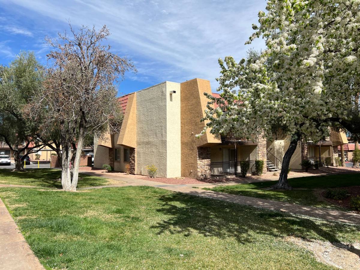 House for rent at 4960 Indian River Dr, Las Vegas, NV 89103