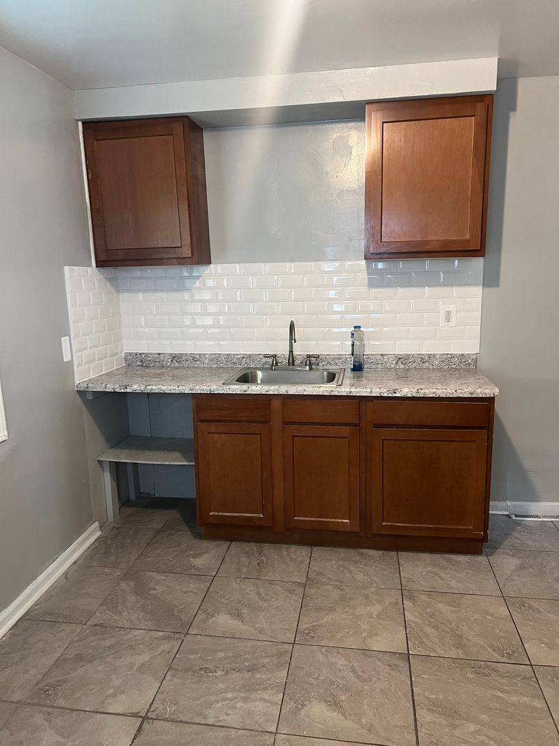 House for rent at 19440 W Chicago, Detroit, MI 48228