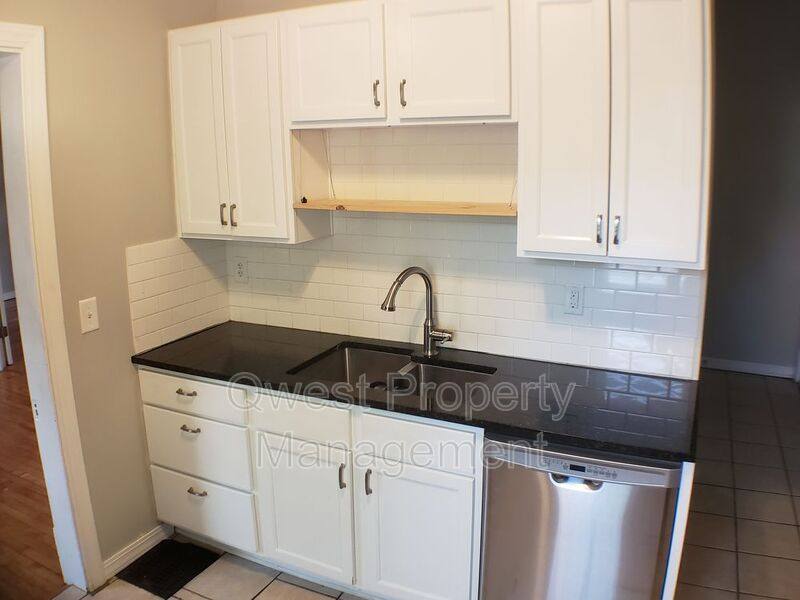 Apartment for rent at 900 Cherry St SE #1, Grand Rapids, MI 49506