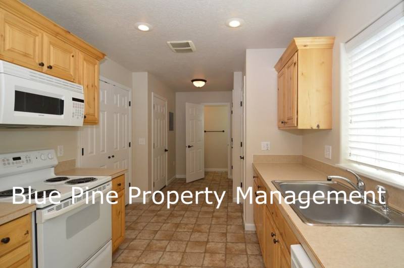 Townhouse for rent at 1585 Bull Pen Way #1, Idaho Falls, ID 83401