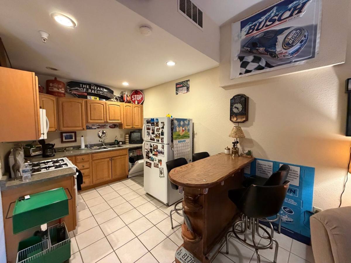 Apartment for rent at 436 Thayer St, Rhinelander, WI 54501