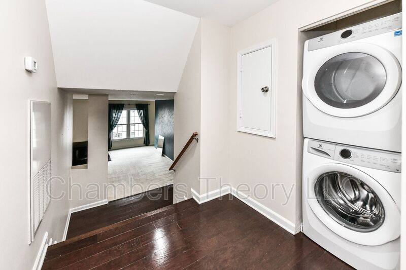 Condo for rent at 275 S Pickett St #302, Alexandria, VA 22304
