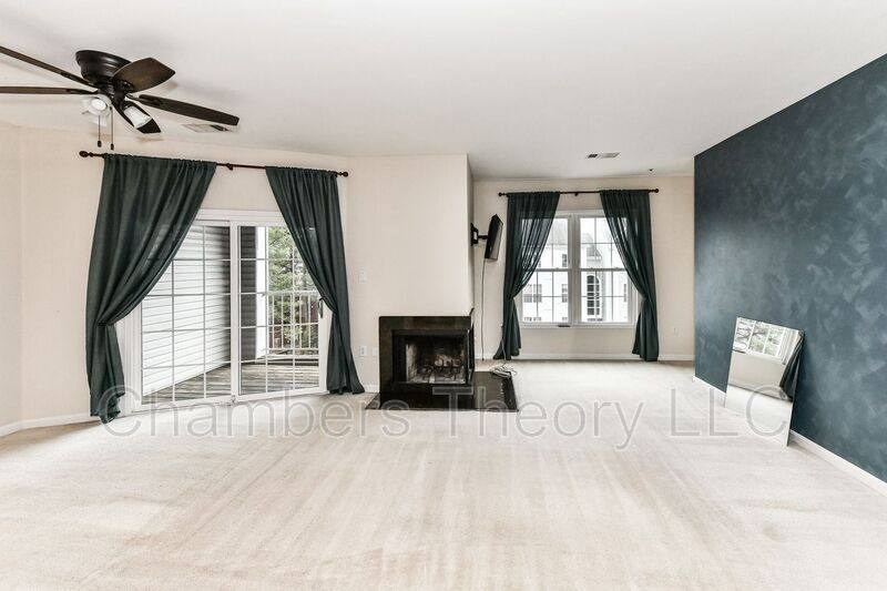 Condo for rent at 275 S Pickett St #302, Alexandria, VA 22304