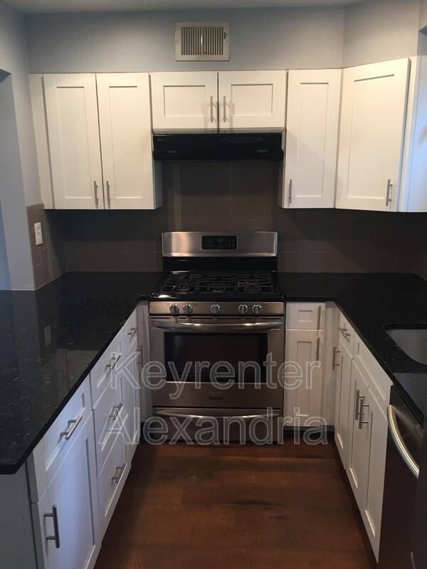 Townhouse for rent at 1610 Kenwood Ave, Alexandria, VA 22302