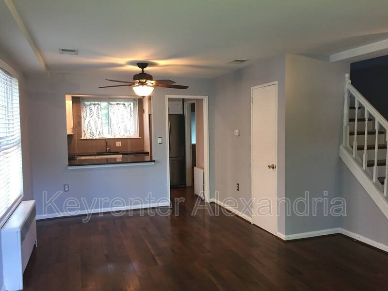 Townhouse for rent at 1610 Kenwood Ave, Alexandria, VA 22302
