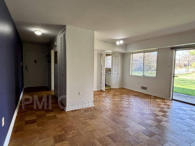 Condo for rent at 10620 Weymouth St #103, Bethesda, MD 20814