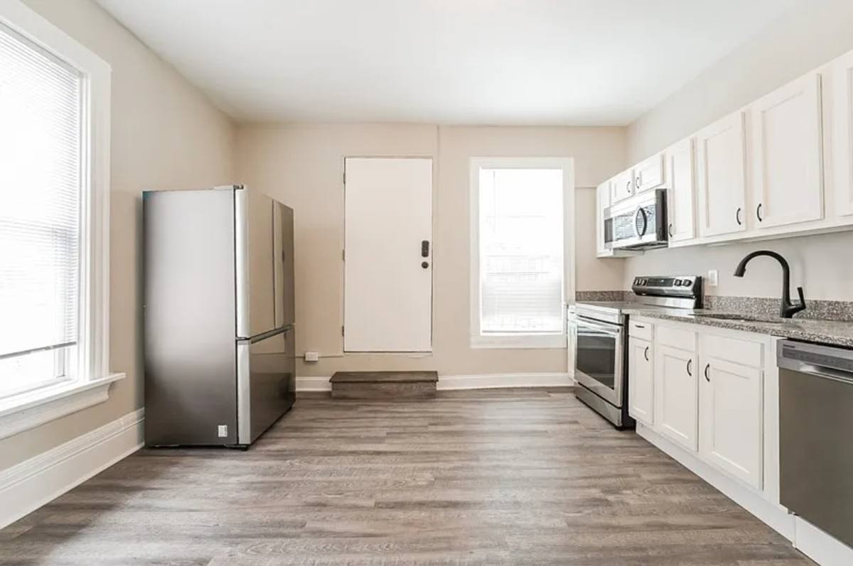 Apartment for rent at 520 Ivy St, Pittsburgh, PA 15232