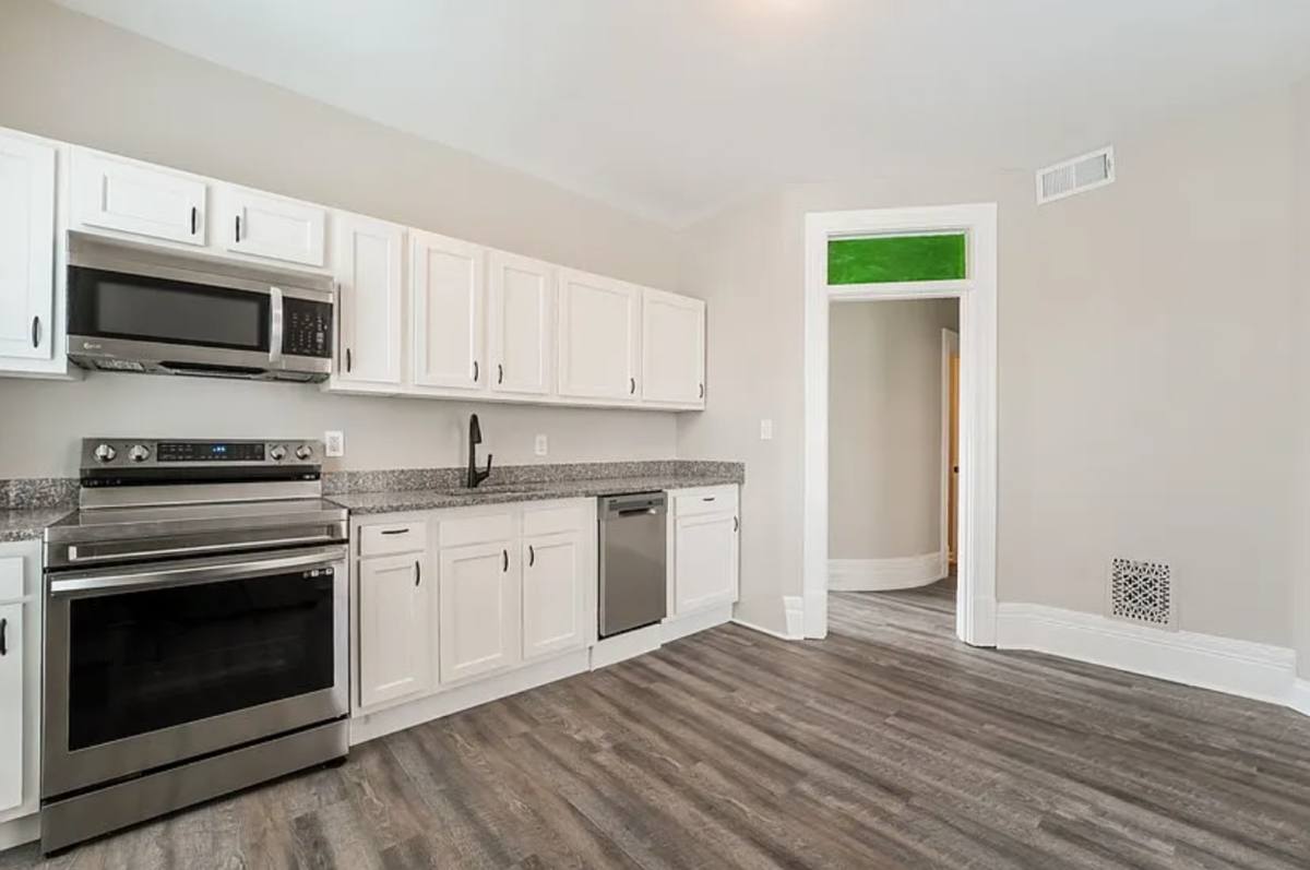 Apartment for rent at 520 Ivy St, Pittsburgh, PA 15232