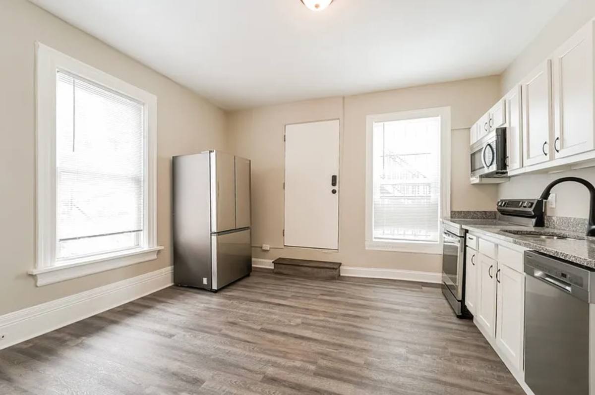 Apartment for rent at 520 Ivy St, Pittsburgh, PA 15232