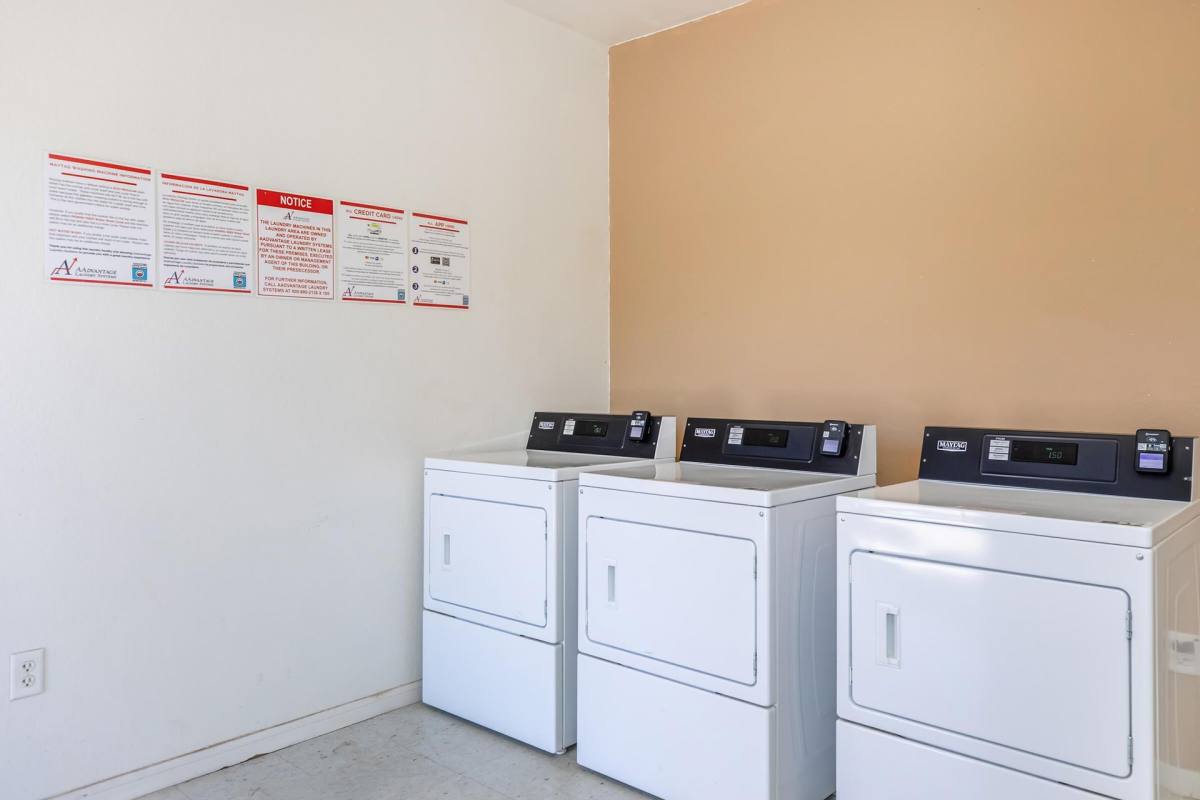 Townhouse for rent at 1001 E Washington St, Stephenville, TX 76401