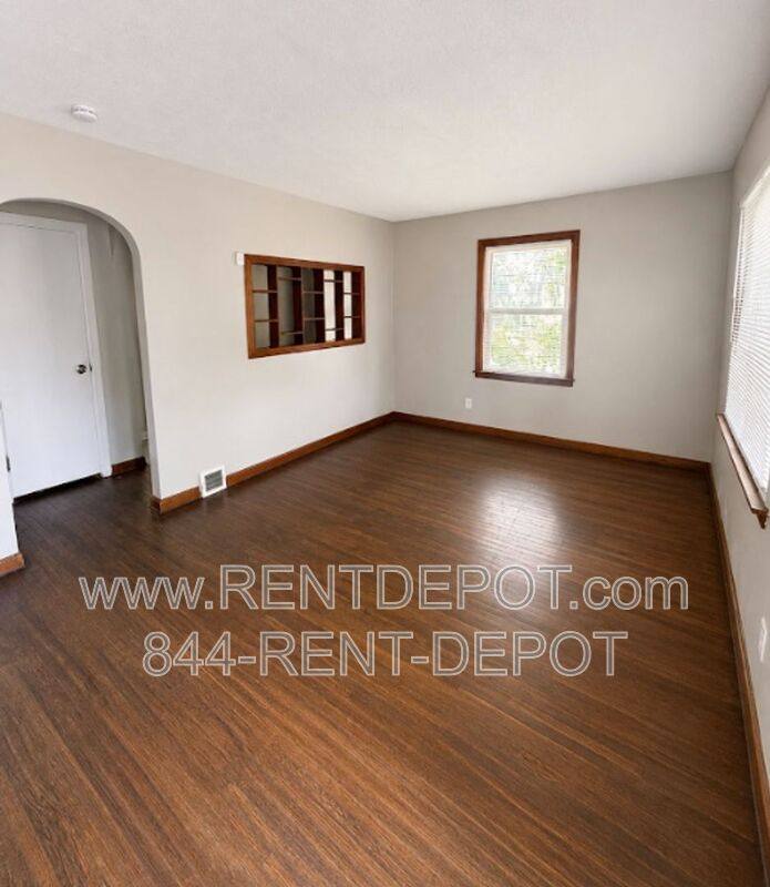 House for rent at 715 E Riverside Dr, Evansville, IN 47713