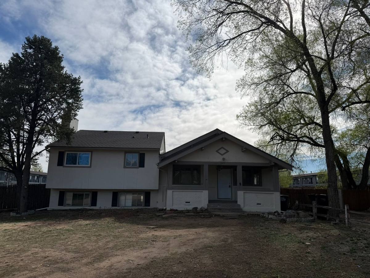 House for rent at 1615 Lenmar Dr, Colorado Springs, CO 80905
