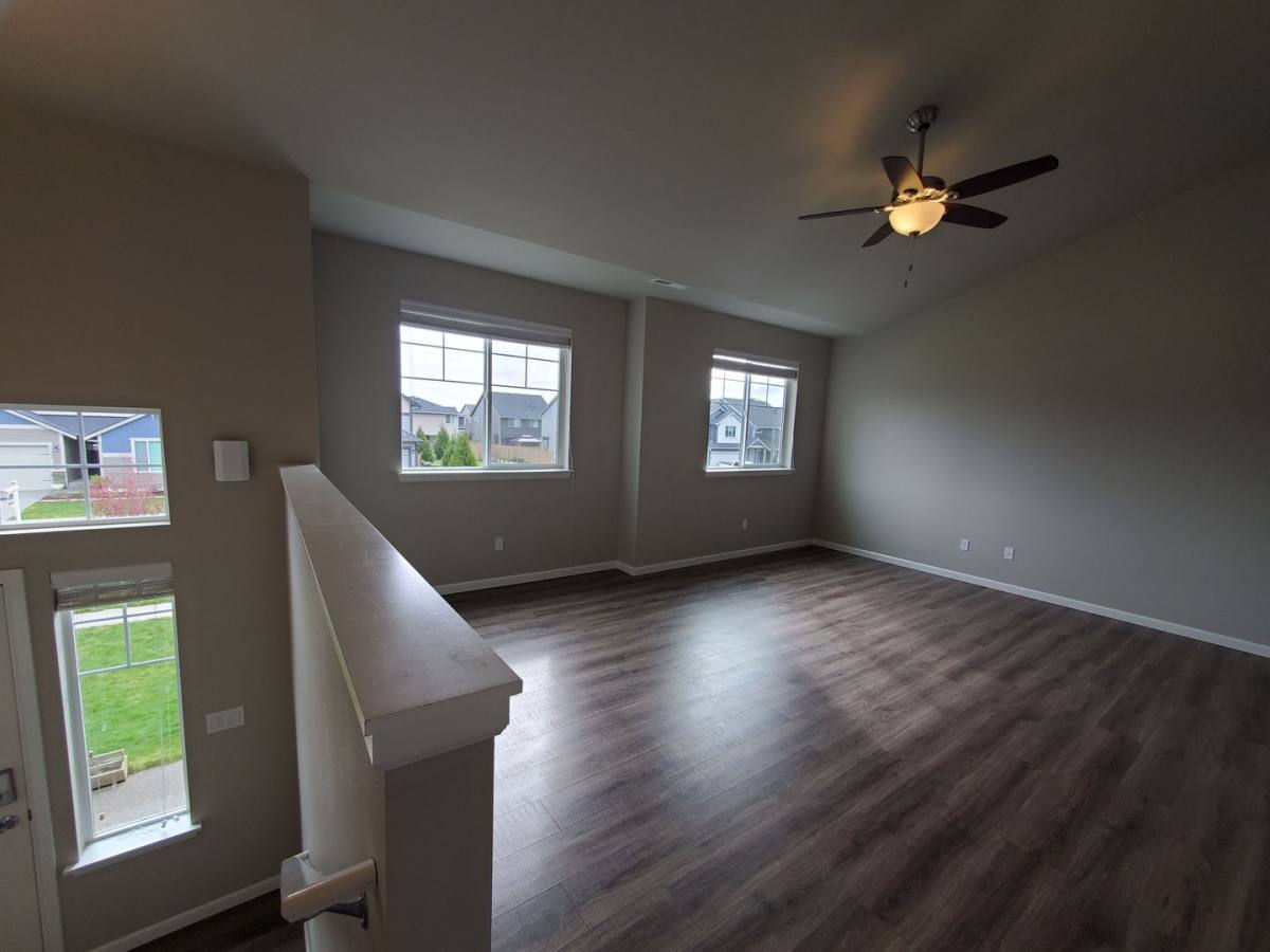 House for rent at 9952 Jackson St SE, Yelm, WA 98597