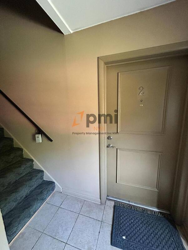 Apartment for rent at 105 Harrington Ave #2, Crown Point, IN 46307