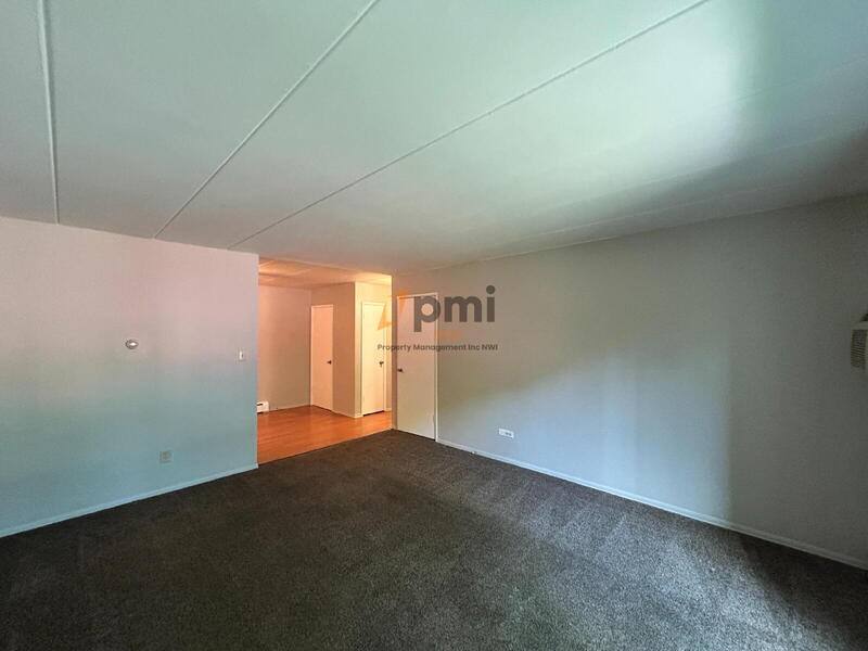 Apartment for rent at 105 Harrington Ave #2, Crown Point, IN 46307