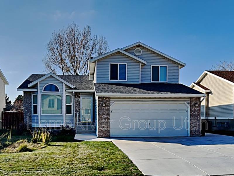 House for rent at 6158 S Crystal River Dr, Salt Lake City, UT 84123