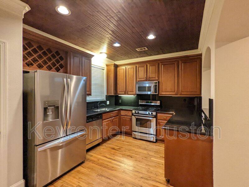 House for rent at 5130 Scotland, Houston, TX 77007