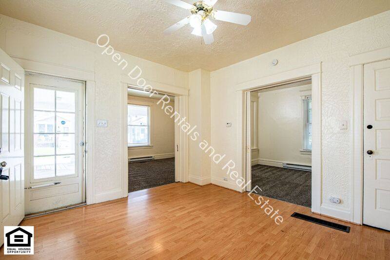 Apartment for rent at 608 Anderson Ave #1, Fort Wayne, IN 46805