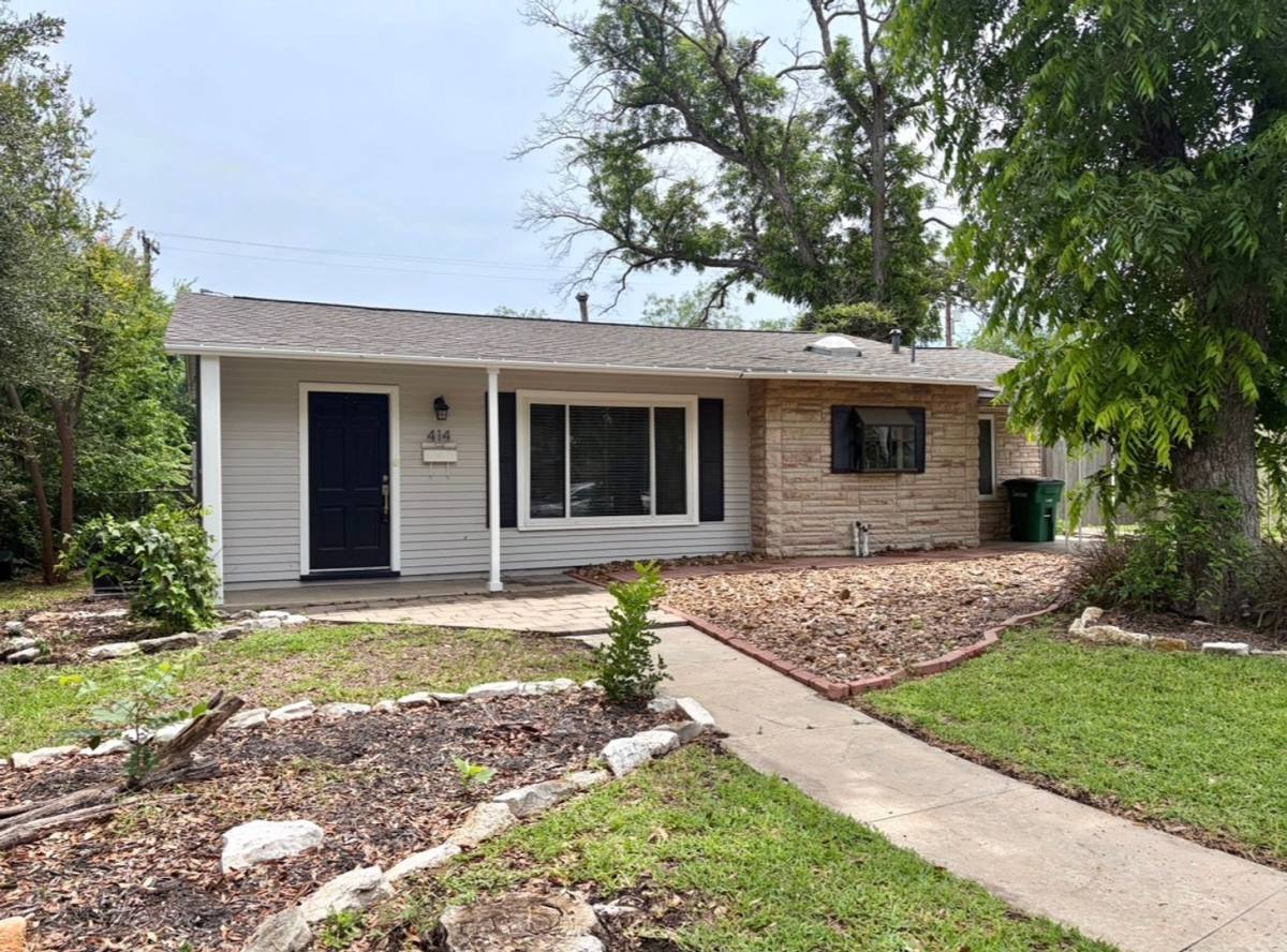 House for rent at 414 Olney Dr, San Antonio, TX 78209