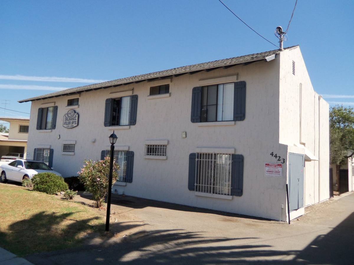Apartment for rent at 4423 Menlo Ave, San Diego, CA 92115
