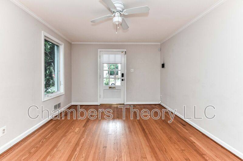 House for rent at 419 S Barton St, Arlington, VA 22204
