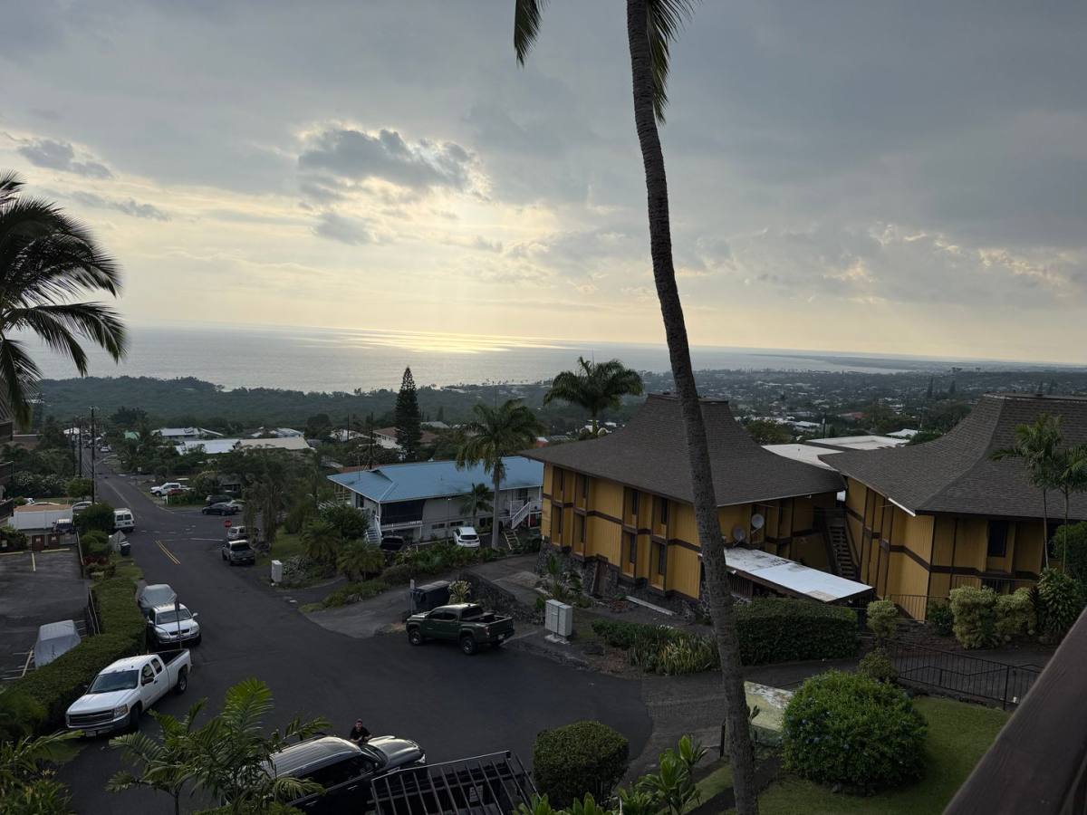 Condo for rent at 77-305 Kalani Way, Kailua Kona, HI 96740