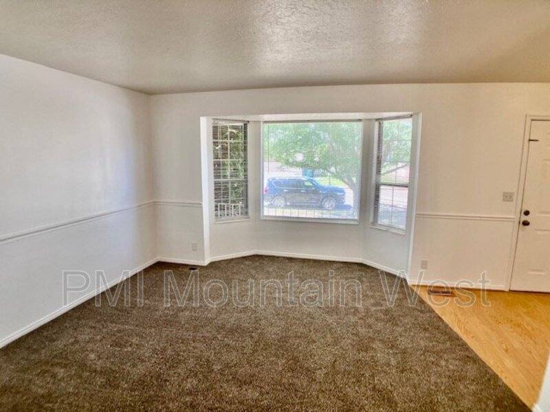 House for rent at 2186 N 1965 E, Layton, UT 84040