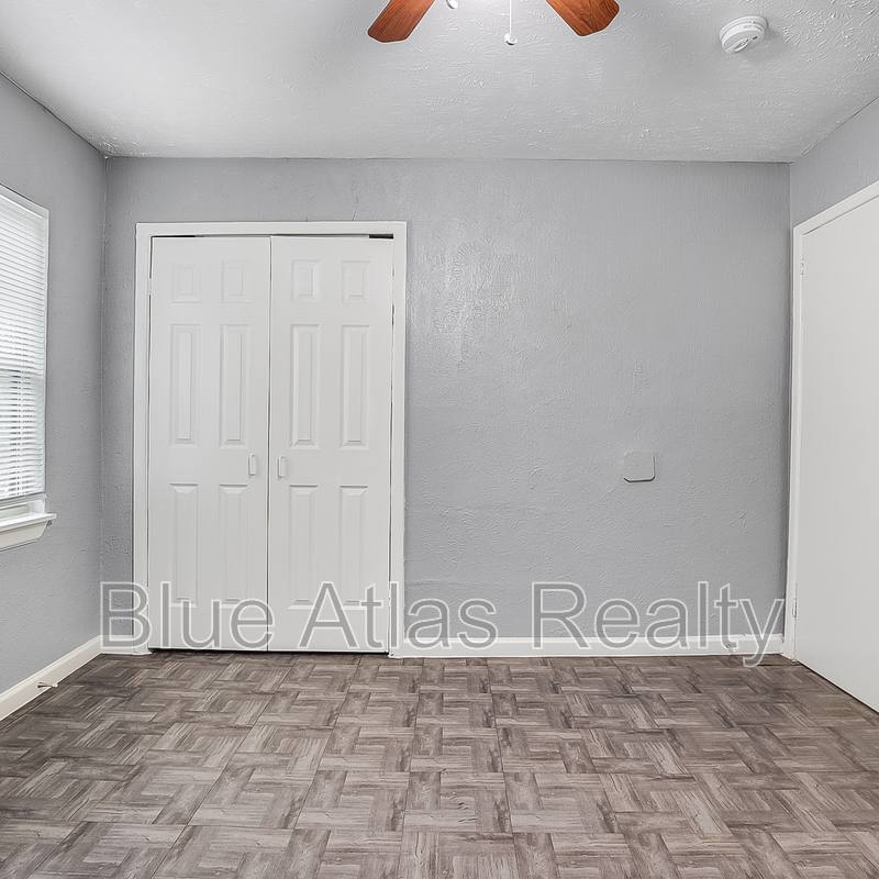 Apartment for rent at 2215 Riverview Dr #D, Irving, TX 75060
