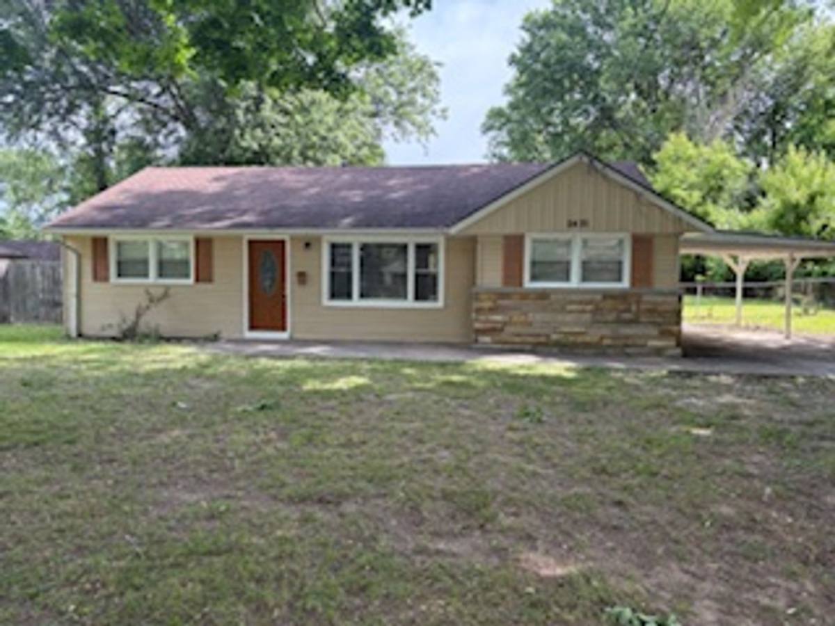 House for rent at 5421 Bold Venture Rd, Louisville, KY 40272