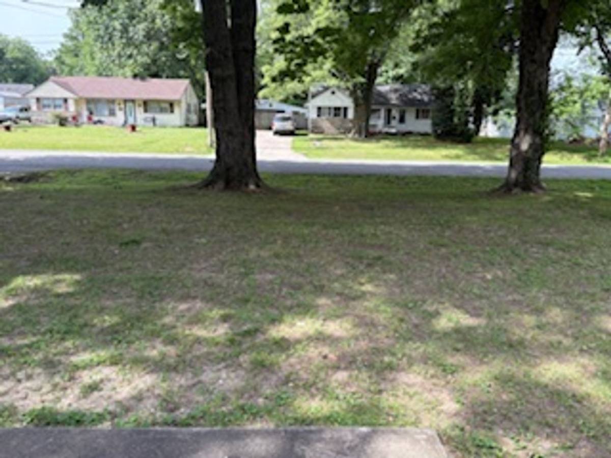 House for rent at 5421 Bold Venture Rd, Louisville, KY 40272