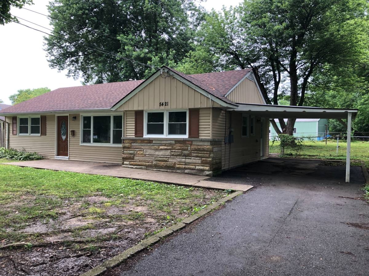 House for rent at 5421 Bold Venture Rd, Louisville, KY 40272