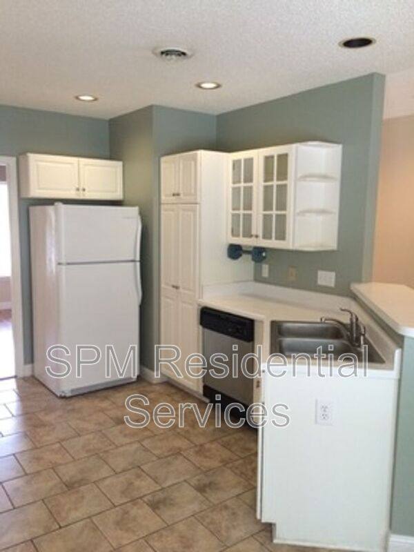 House for rent at 3709 New Colony Dr, Wilmington, NC 28412