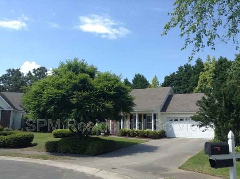 House for rent at 3709 New Colony Dr, Wilmington, NC 28412