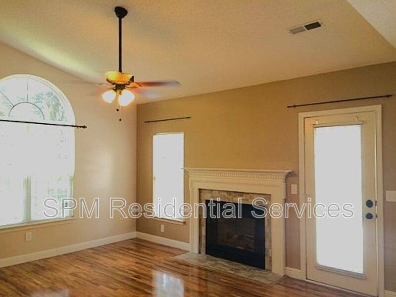 House for rent at 3709 New Colony Dr, Wilmington, NC 28412
