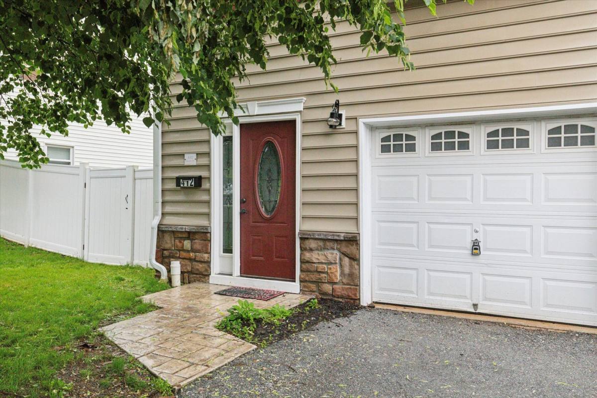 House for rent at 412 Heckle St, Chester Springs, PA 19425