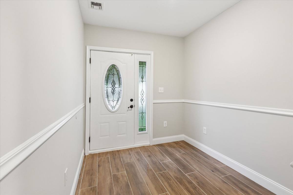 House for rent at 412 Heckle St, Chester Springs, PA 19425