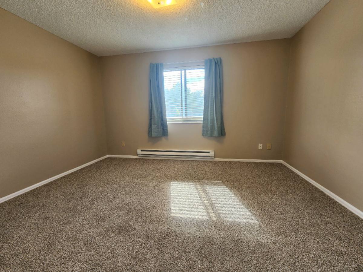 Apartment for rent at 49-55 Castle Royal Dr, Pueblo, CO 81005
