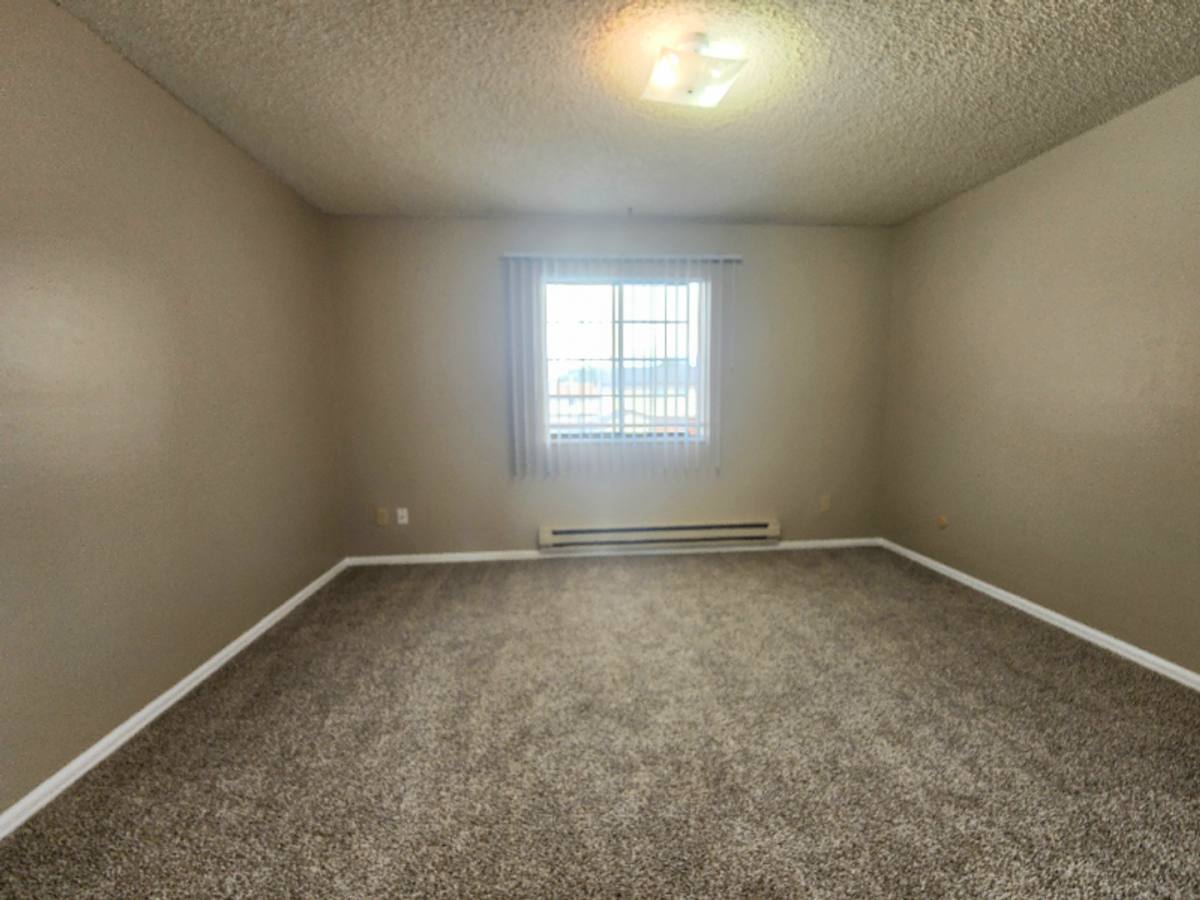 Apartment for rent at 49-55 Castle Royal Dr, Pueblo, CO 81005