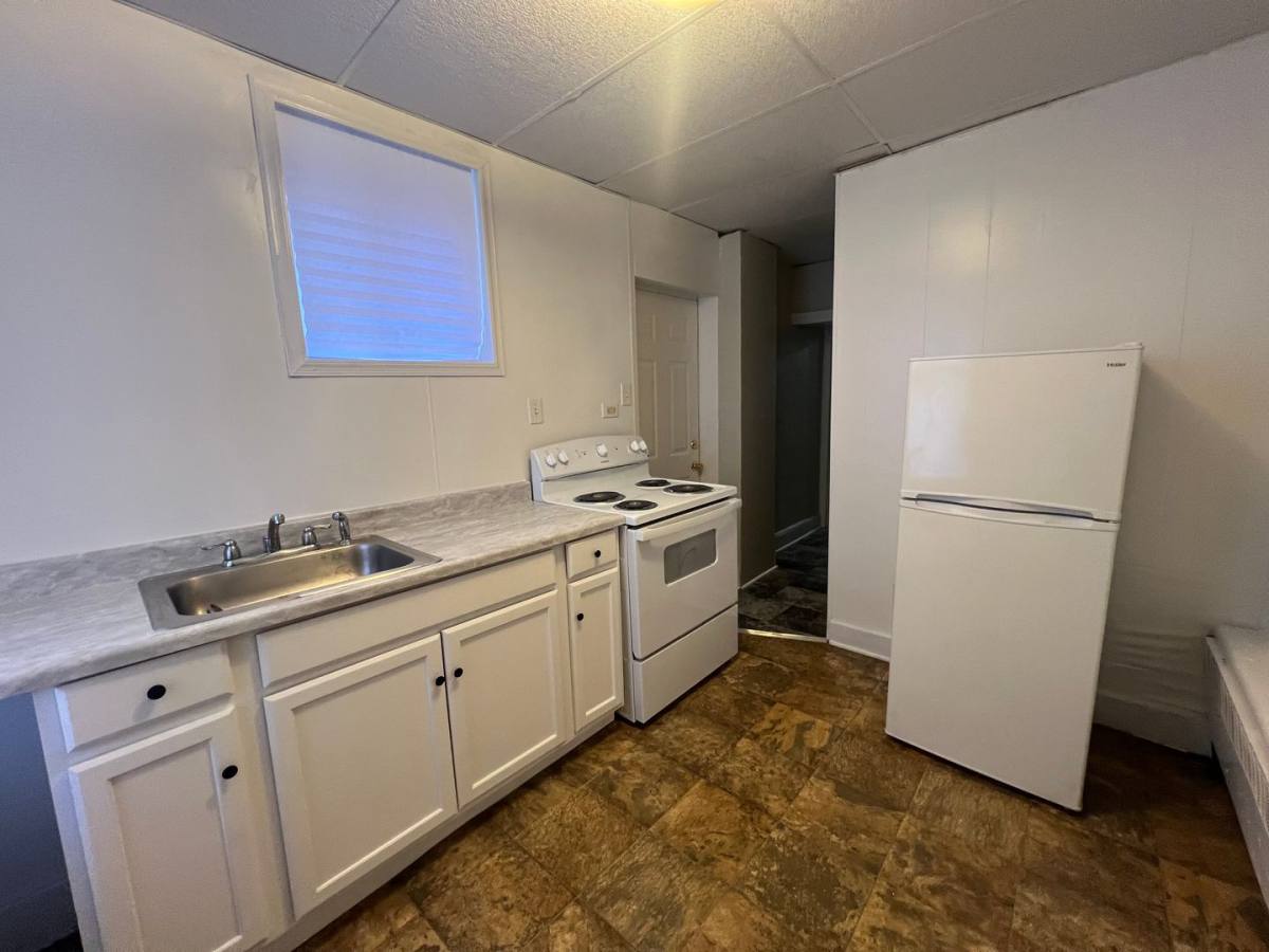 Apartment for rent at 327 E Philadelphia St, York, PA 17403