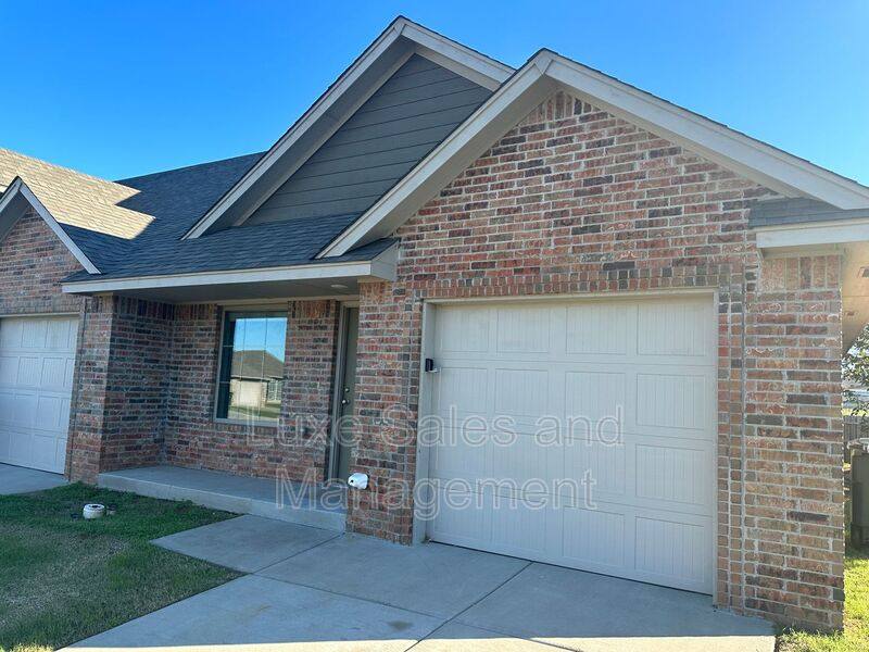 House for rent at 4600 Loch Lane, Oklahoma City, OK 73115