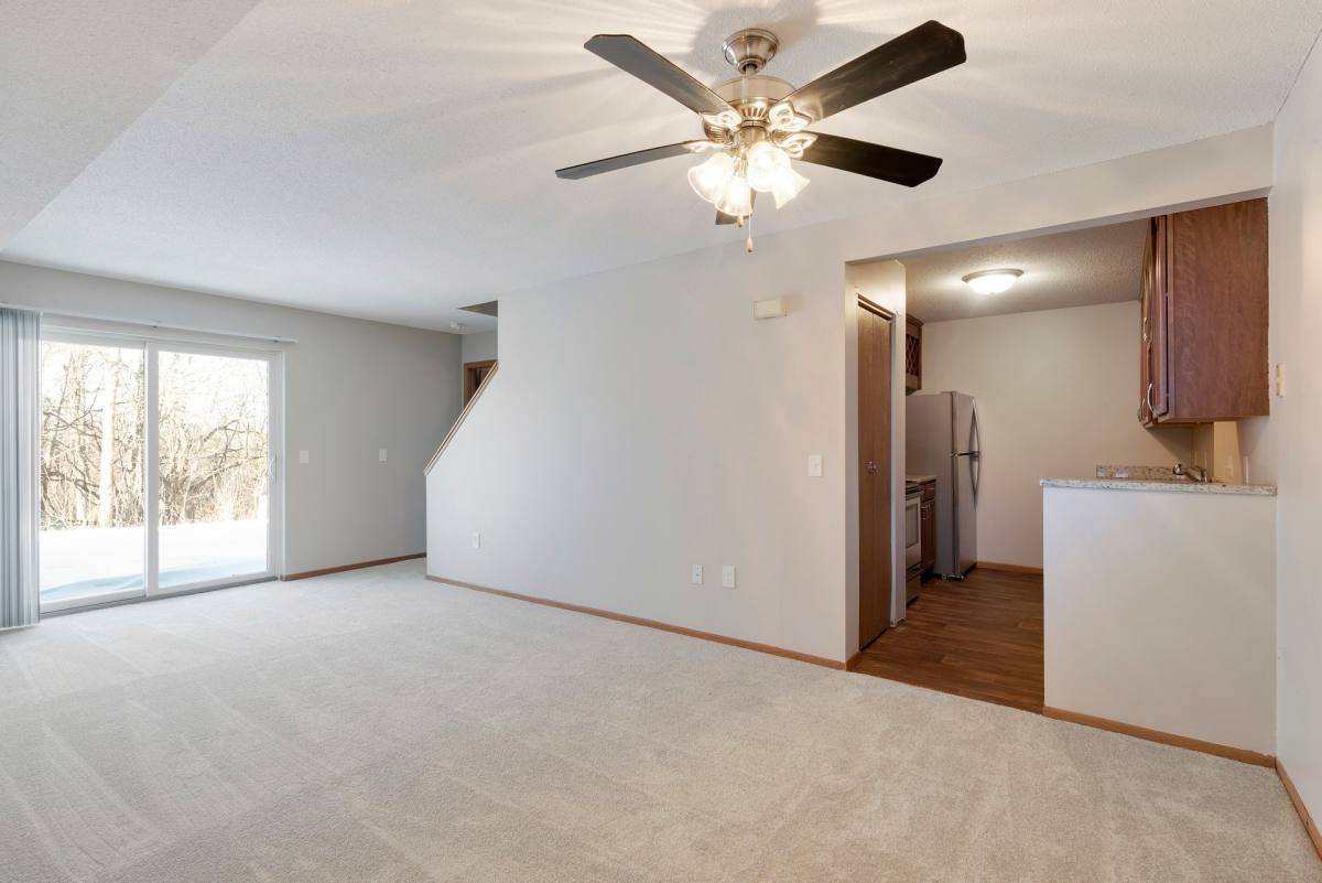 Townhouse for rent at 14200 43rd Ave N, Minneapolis, MN 55446