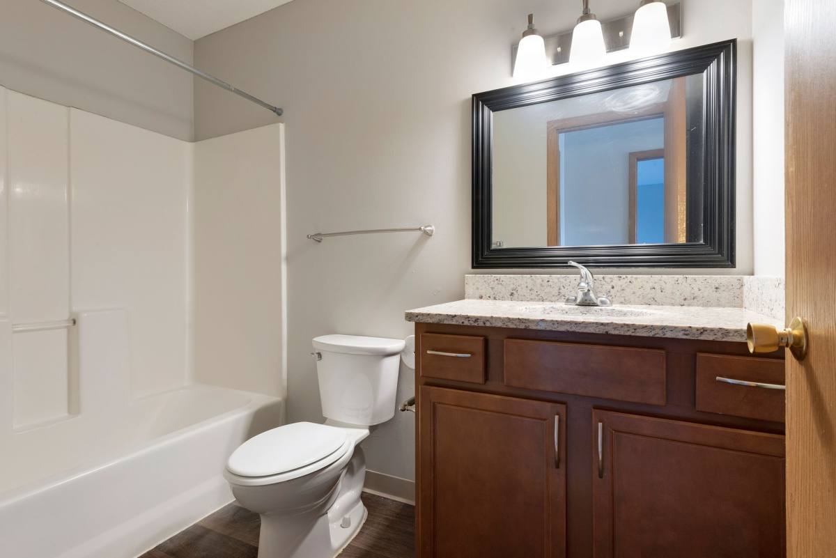 Townhouse for rent at 14200 43rd Ave N, Minneapolis, MN 55446
