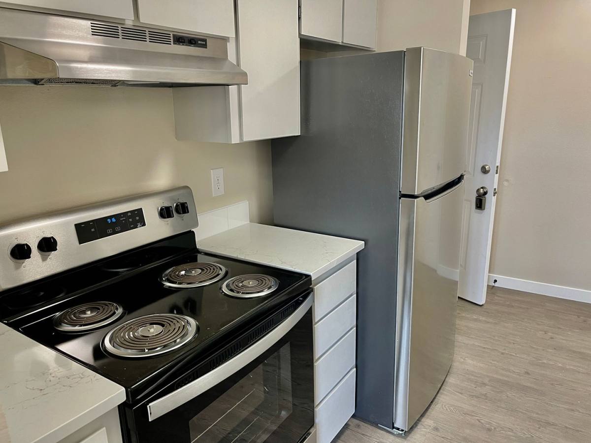 Apartment for rent at 3304 N Lincoln St, Spokane, WA 99205
